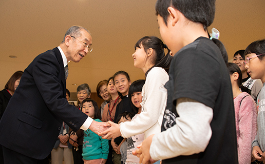 Learning from Kenji Miyazawa,<br>Part One: A Broad Perspective and<br>the Mind of a Bodhisattva